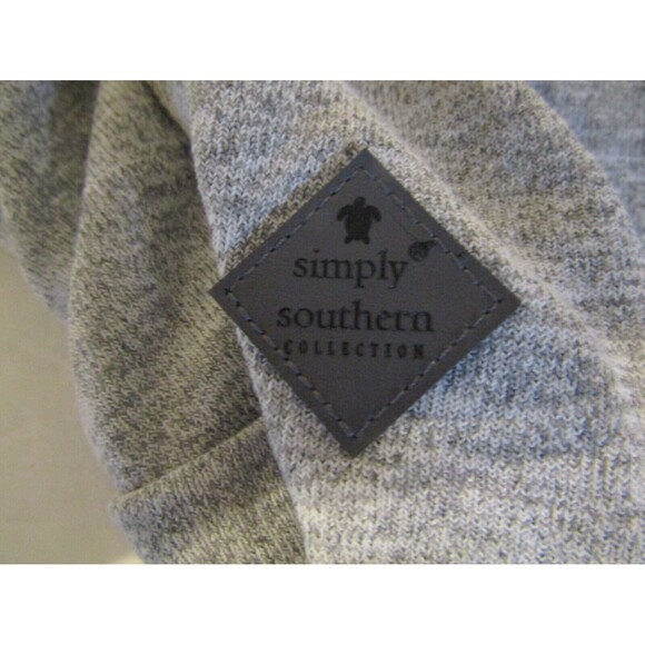 Simply Southern Top NWT Grey Fur Mama Pullover Long Sleeve Open Back Size L - Picture 7 of 11